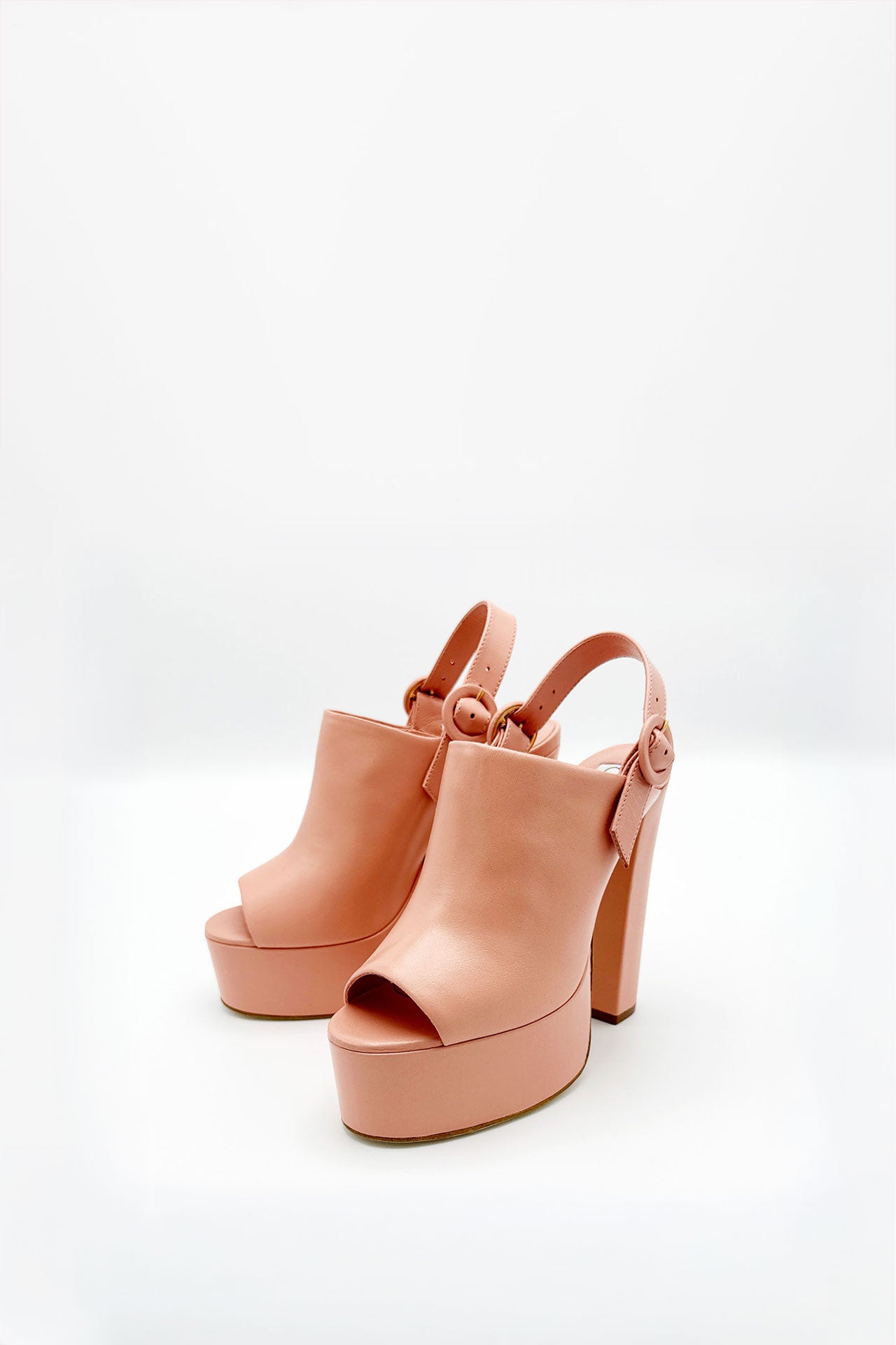 DORA PINK