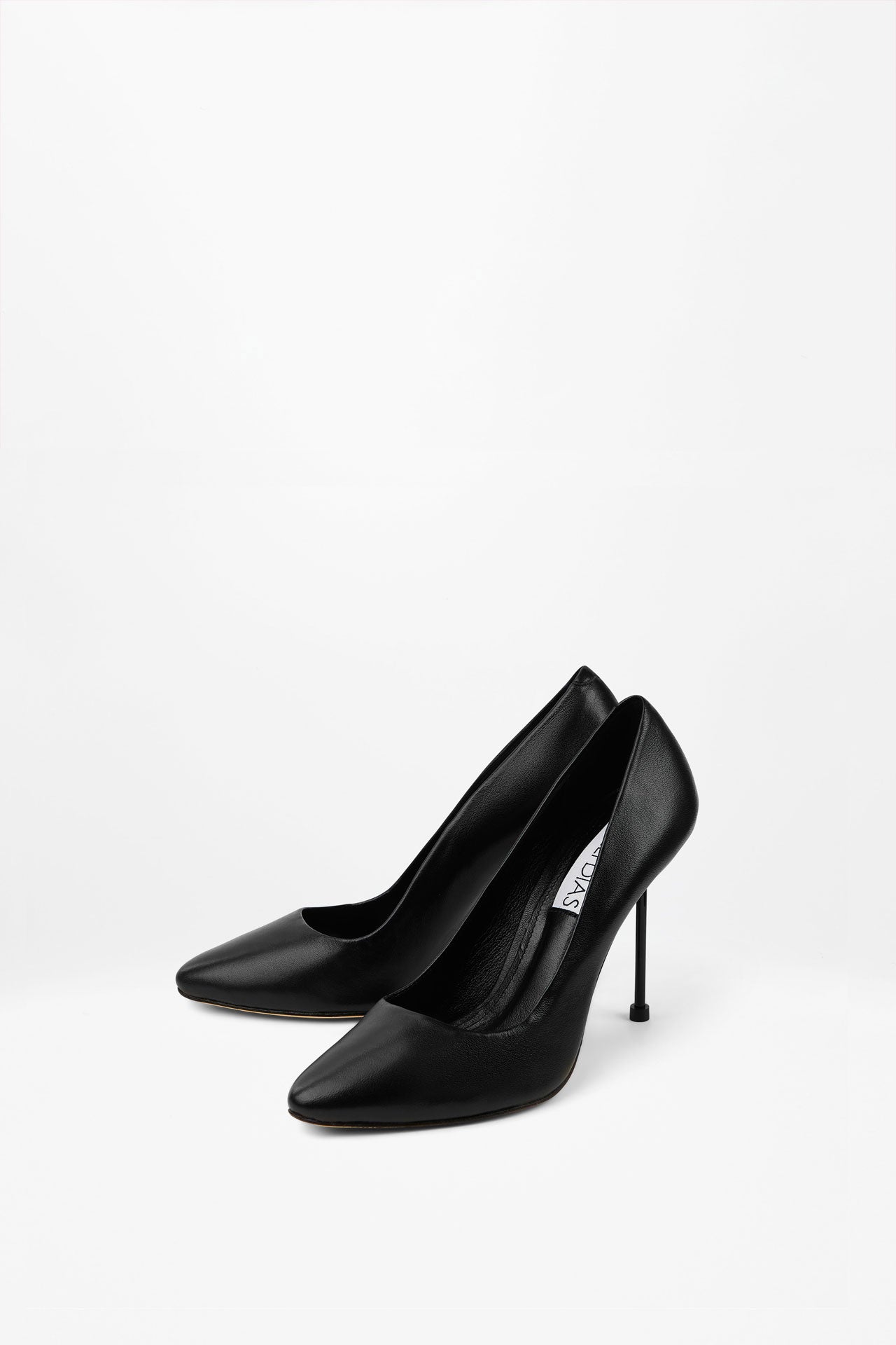 VIC BLACK