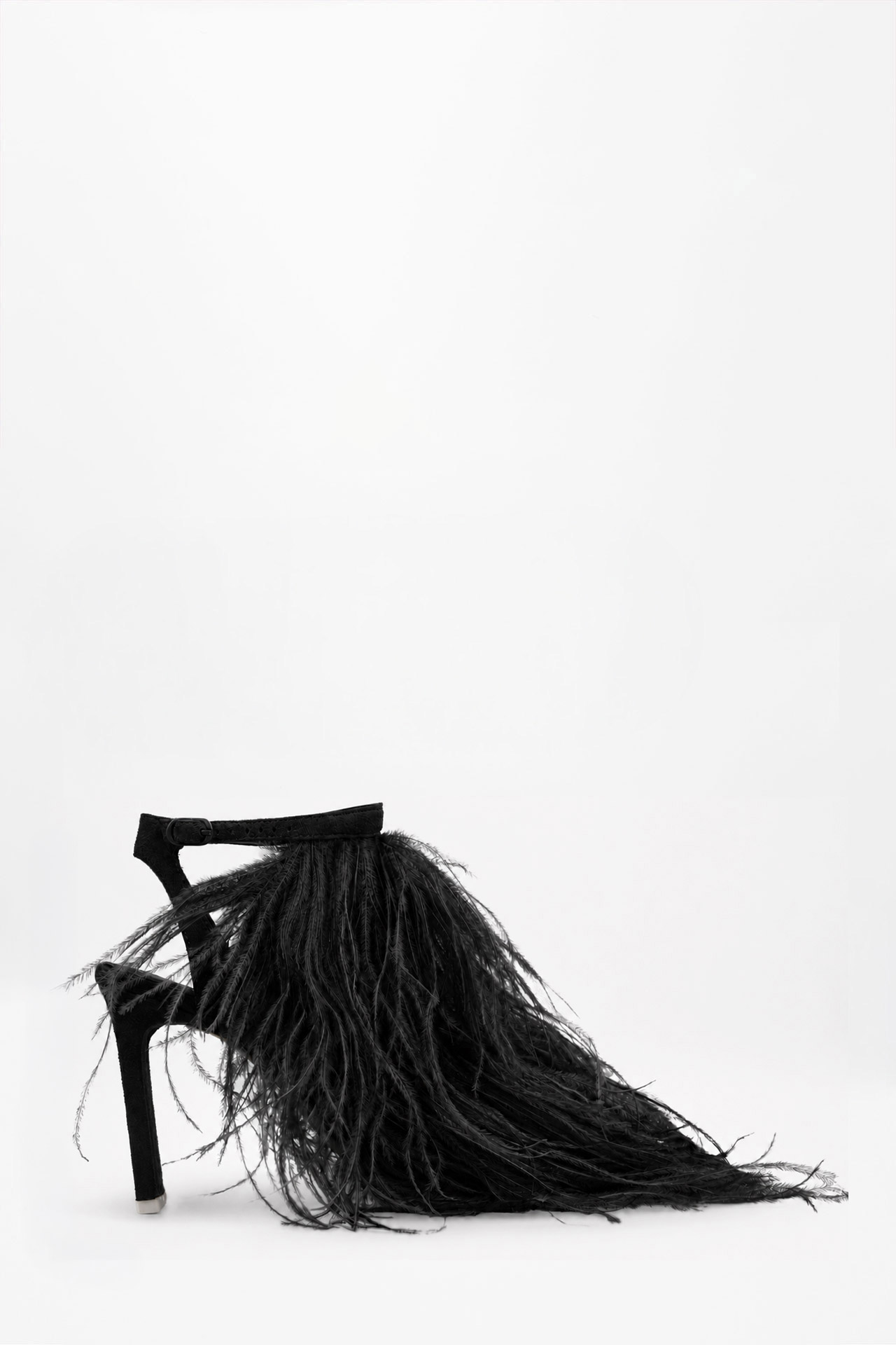 ALMA BLACK FEATHER SANDALS
